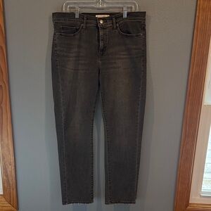 Levi’s 314 Shaping Straight Women’s Jeans
